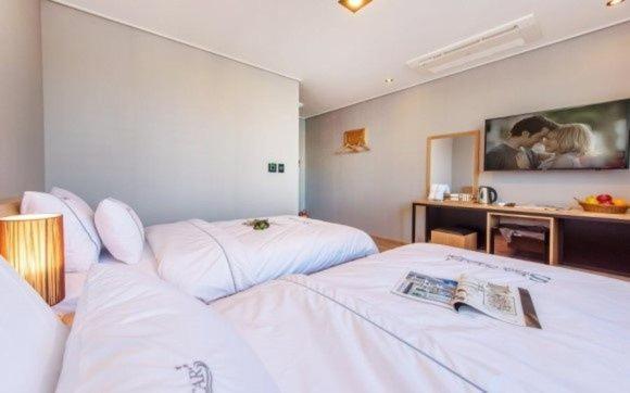 Sea Star Hostel Yeosu Esterno foto