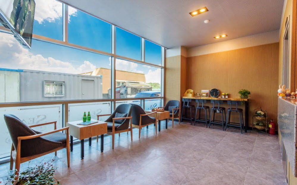 Sea Star Hostel Yeosu Esterno foto